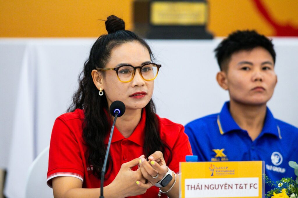 Khởi Đầu Hứa Hẹn Của HLV Văn Thị Thanh Tại Giải Quốc Tế