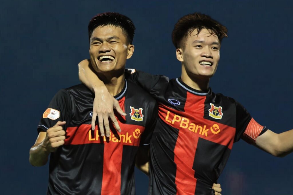 Ninh Bình Tăng Cường Vị Thế Đỉnh Cao Sau Chiến Thắng Đáng Khen Tại V-League
