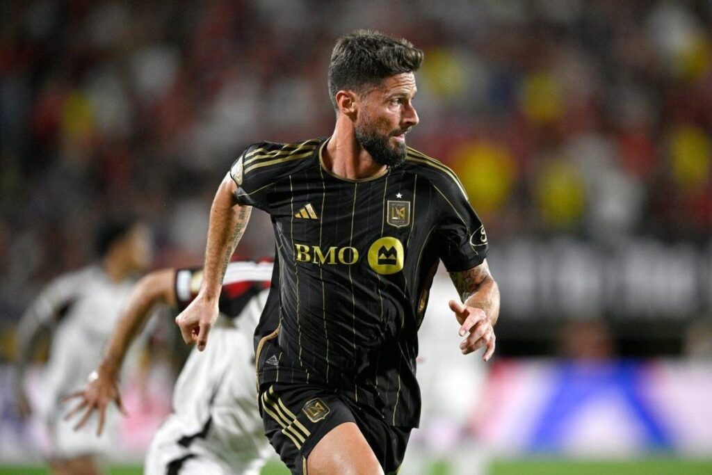 Olivier Giroud Trở Về Ligue 1: Câu Chuyện Thú Vị Từ Lille